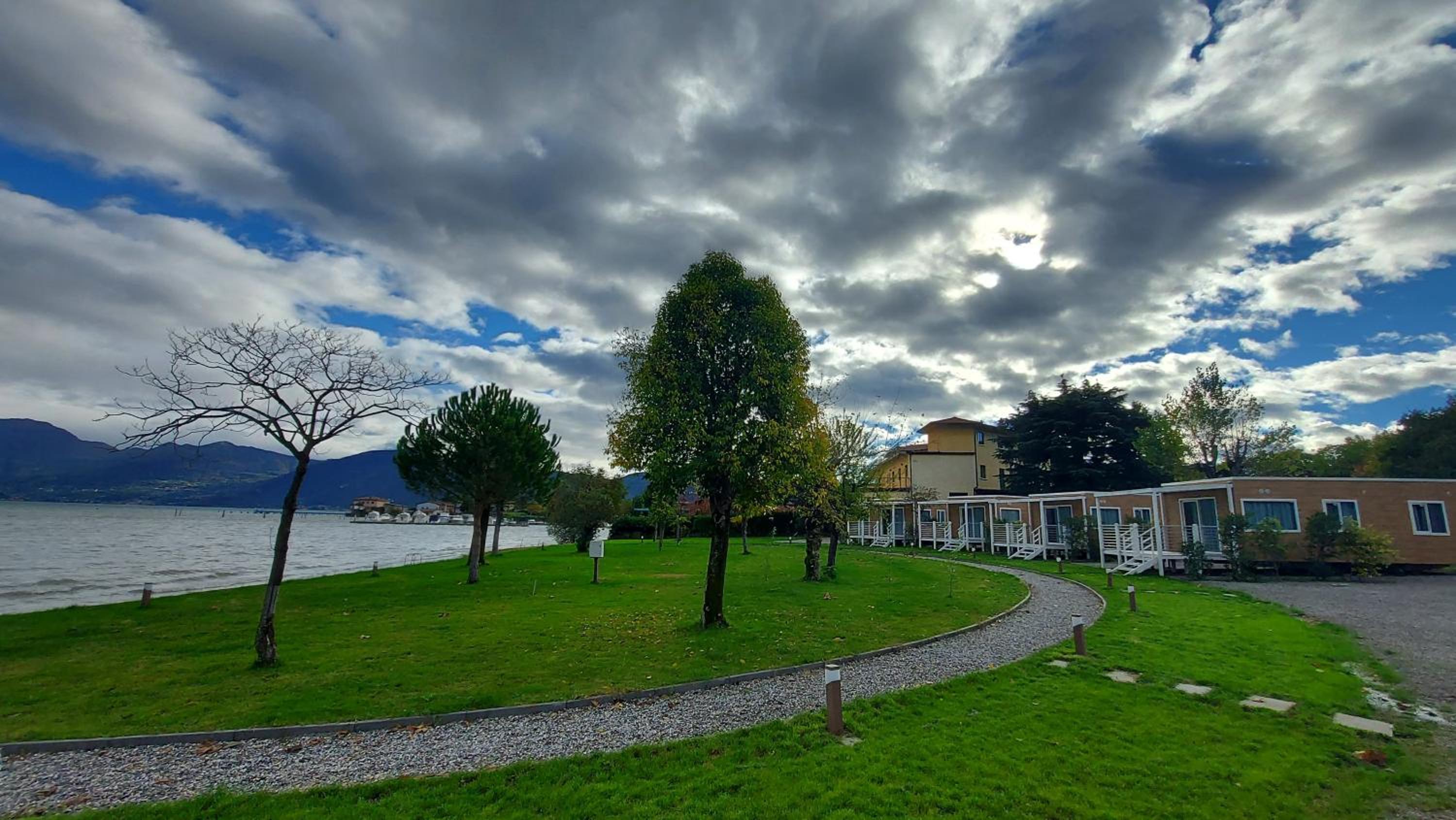 Belvedere Clusane Camping view 4