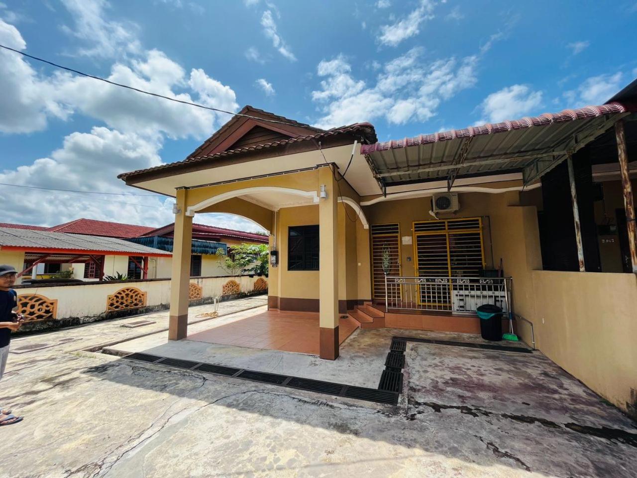 Cendana Residence Homestay Pengadang Baru Kuala Terengganu