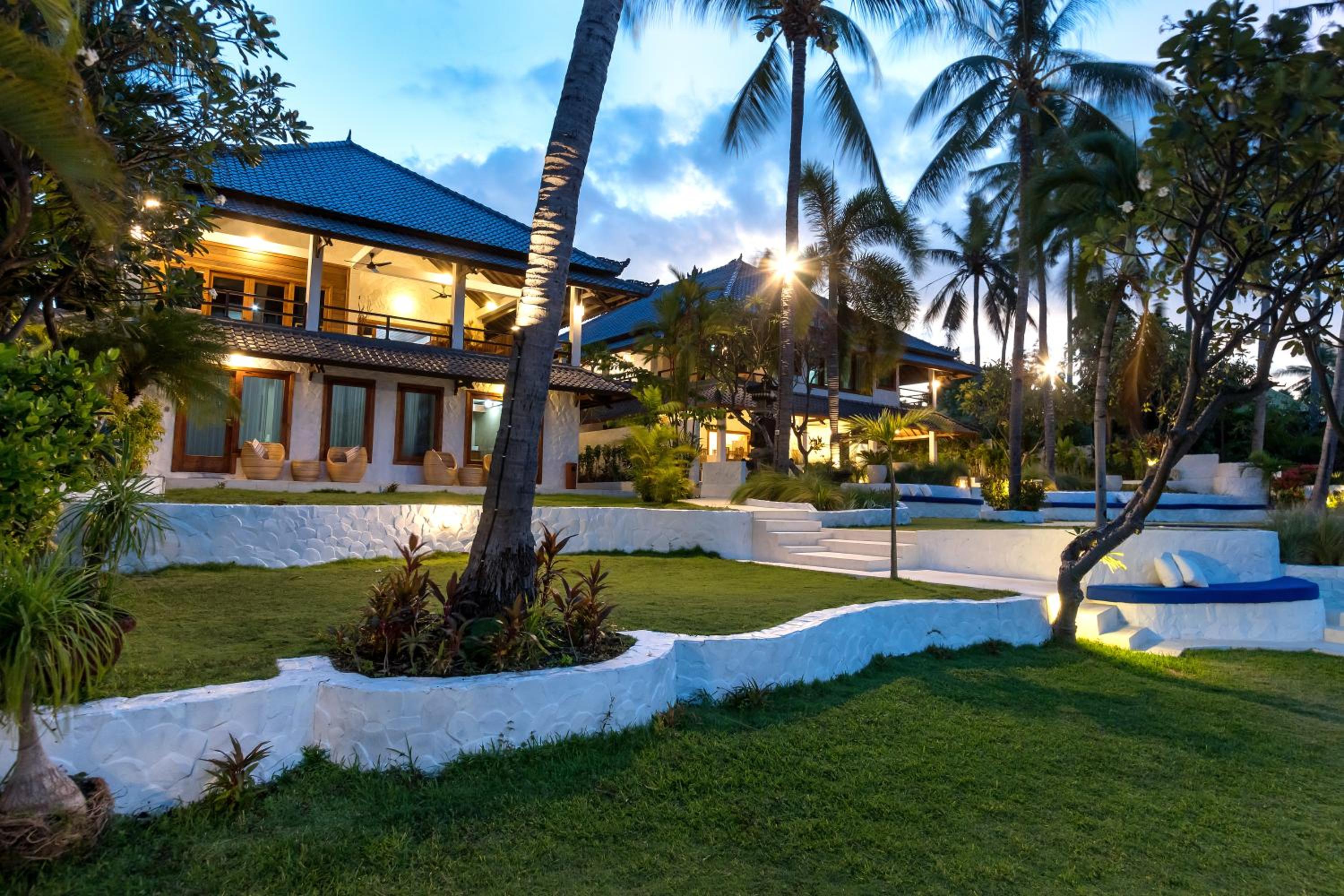 Kanna Seafront Estate Tulamben