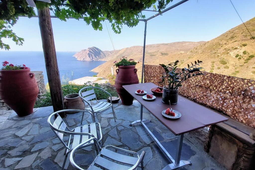 Kalavros cretan house with magnificent view