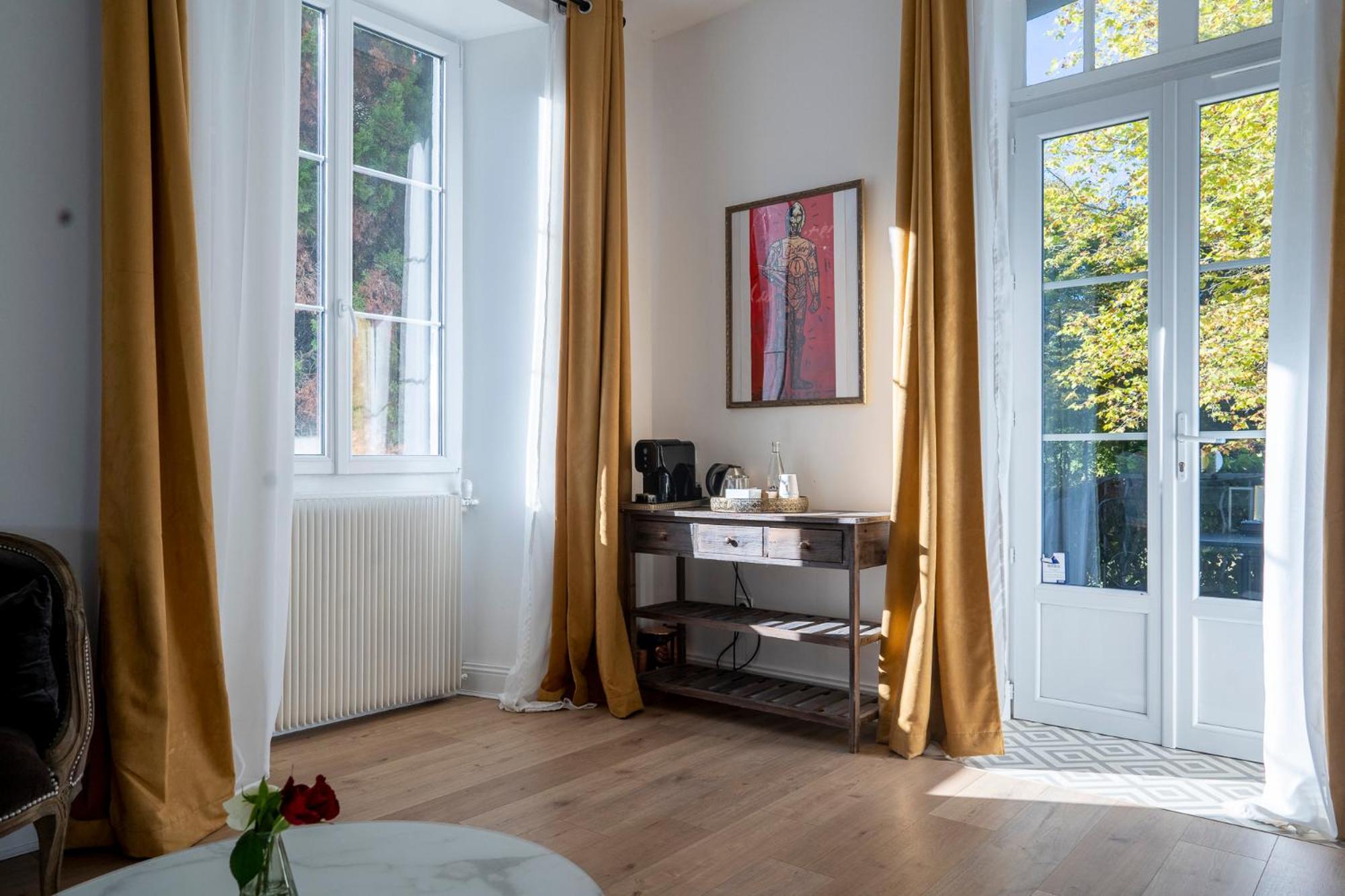 Chateau des Ayes - Chambres & suites