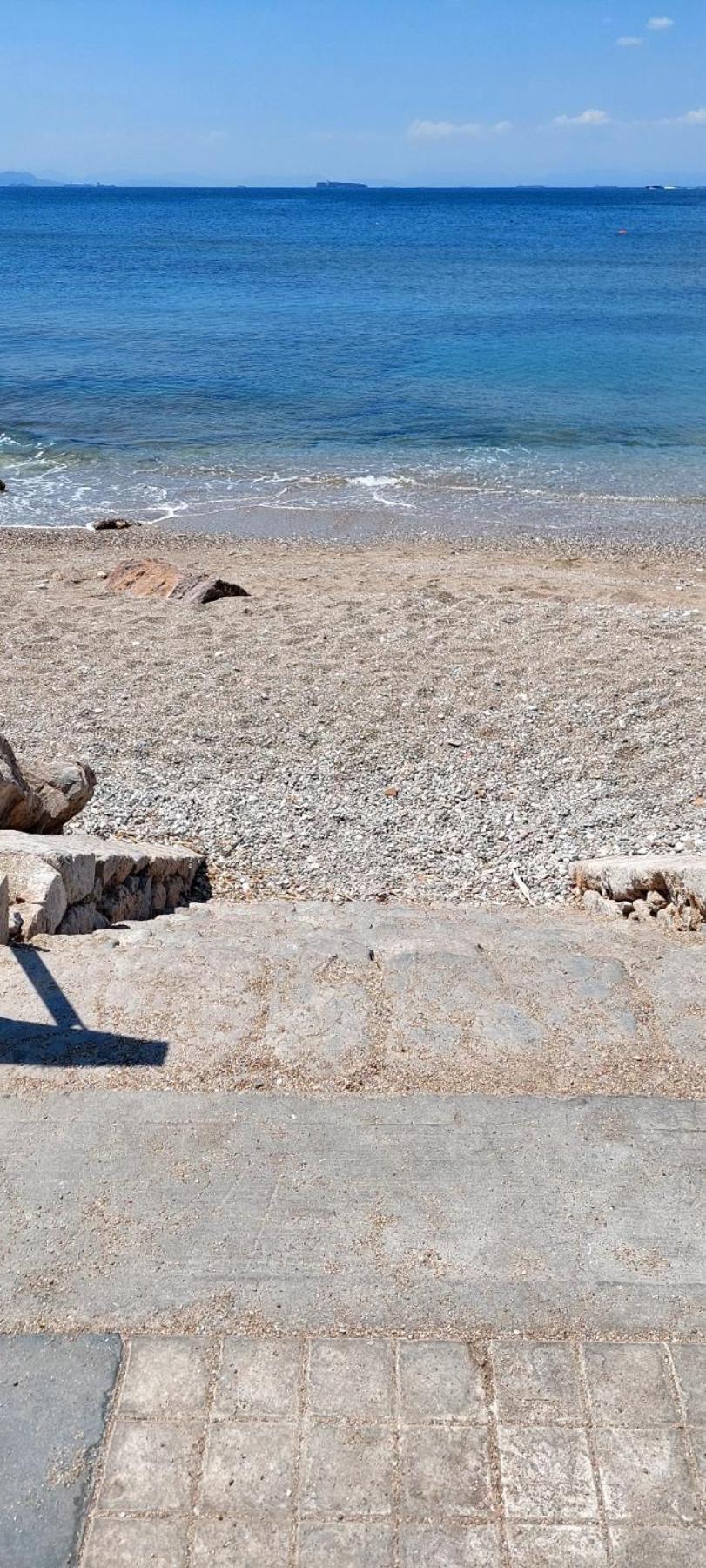 Athens Riviera apt with seaview, 15' to Acropolis