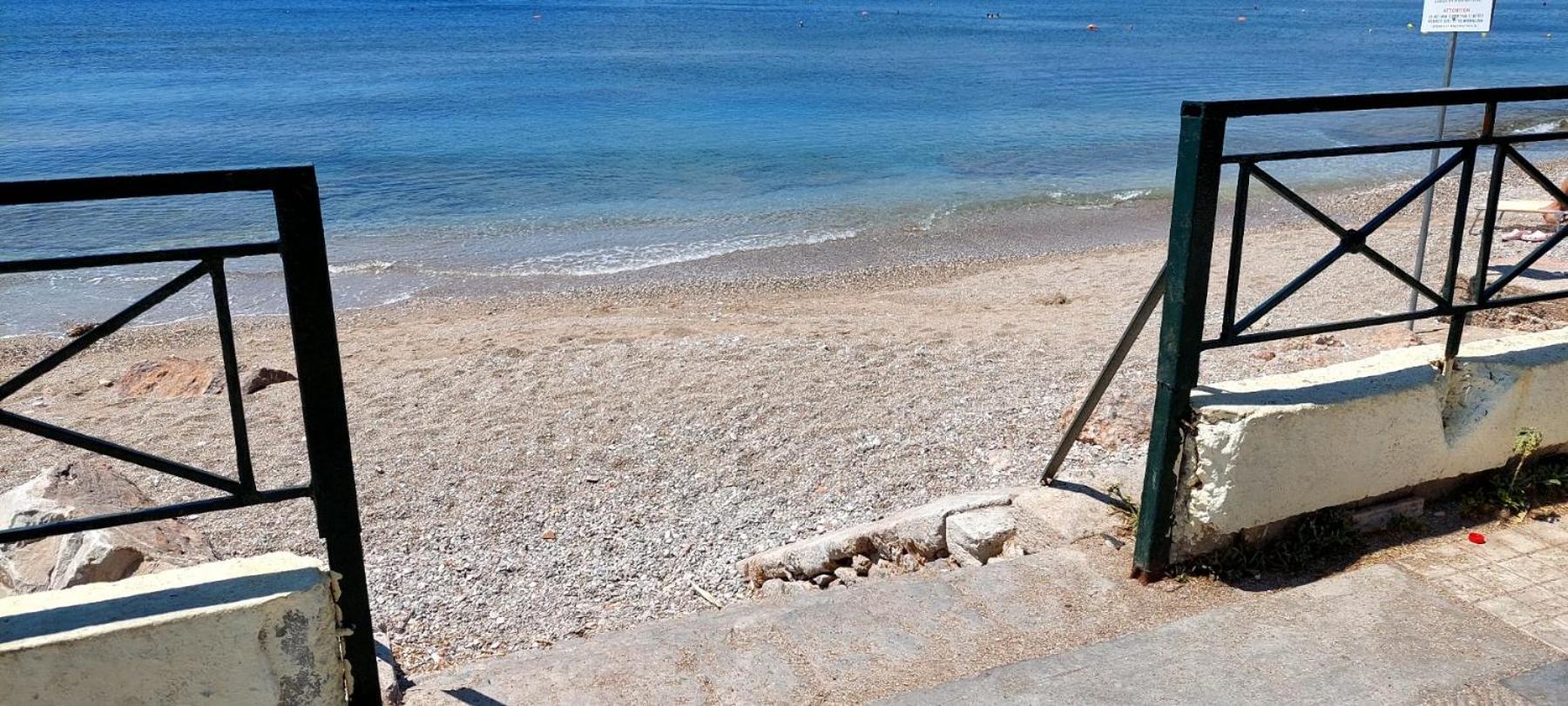 Athens Riviera apt with seaview, 15' to Acropolis