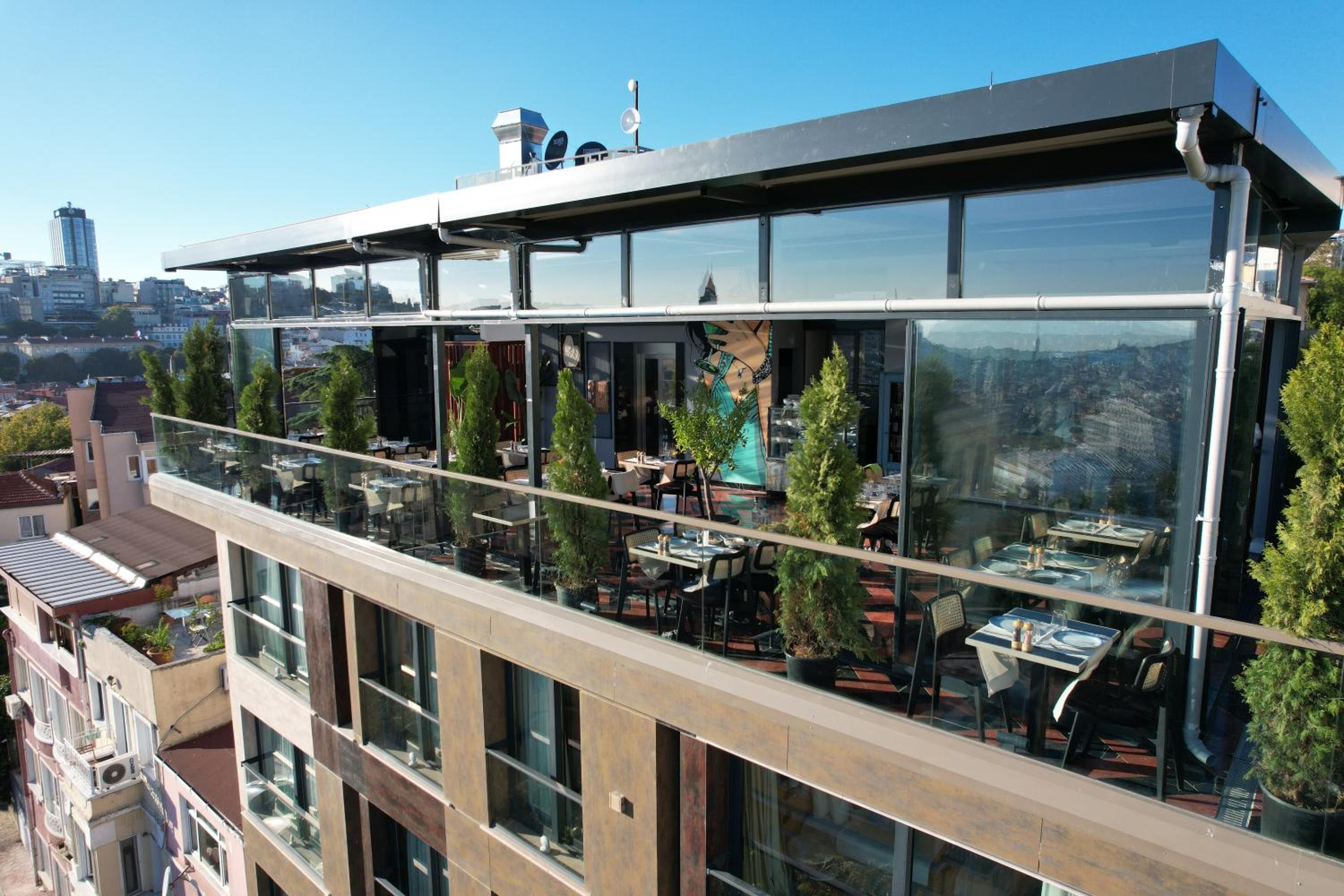 Fragments Otel - Image 58