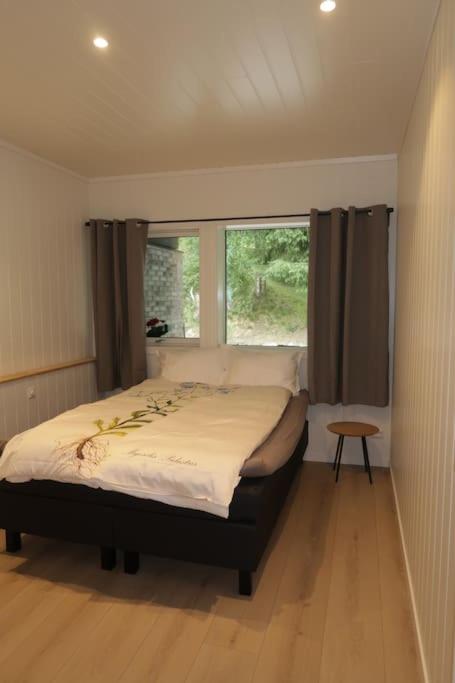 Photo 11