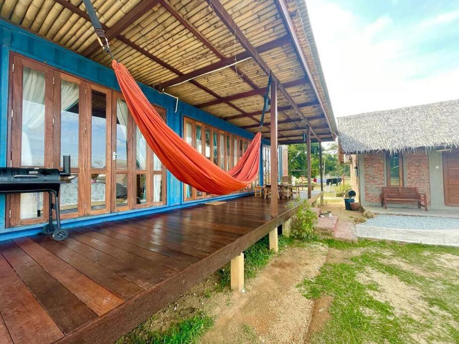 Rembulan Escape - The Container House photo 1