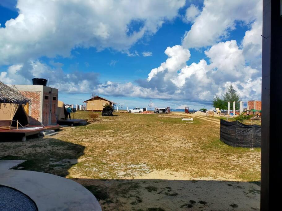 Rembulan Escape - The Container House photo 5