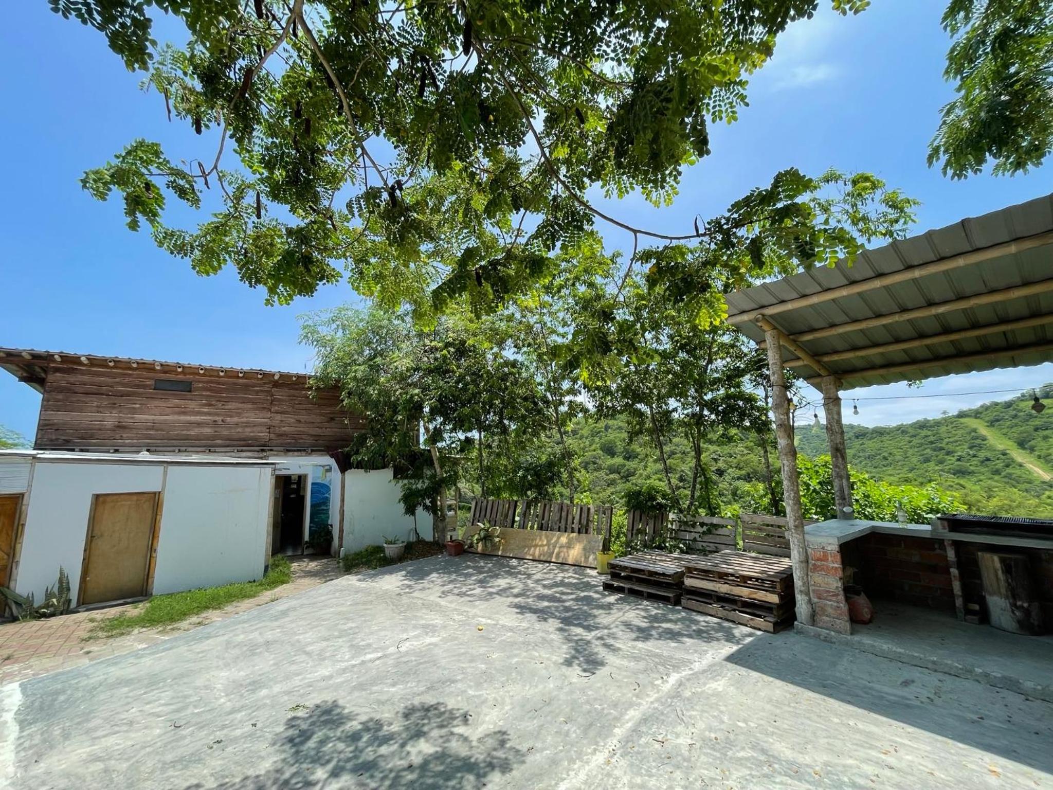 Punta Hills Montanita