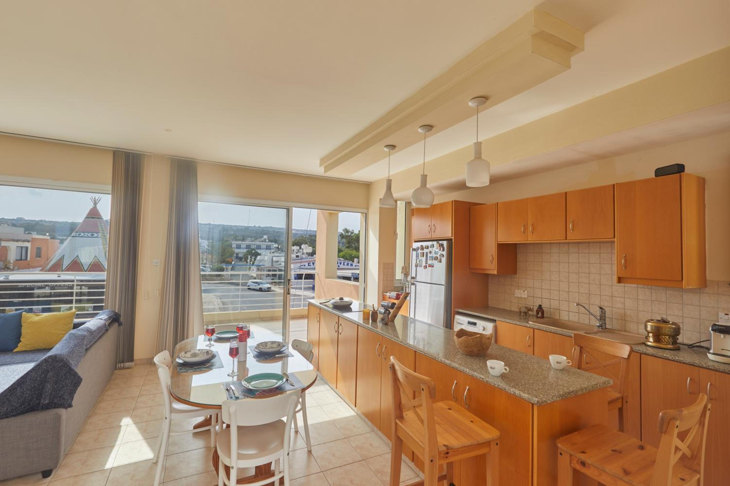 Spectacular Sea View, private jacuzzi & table pool