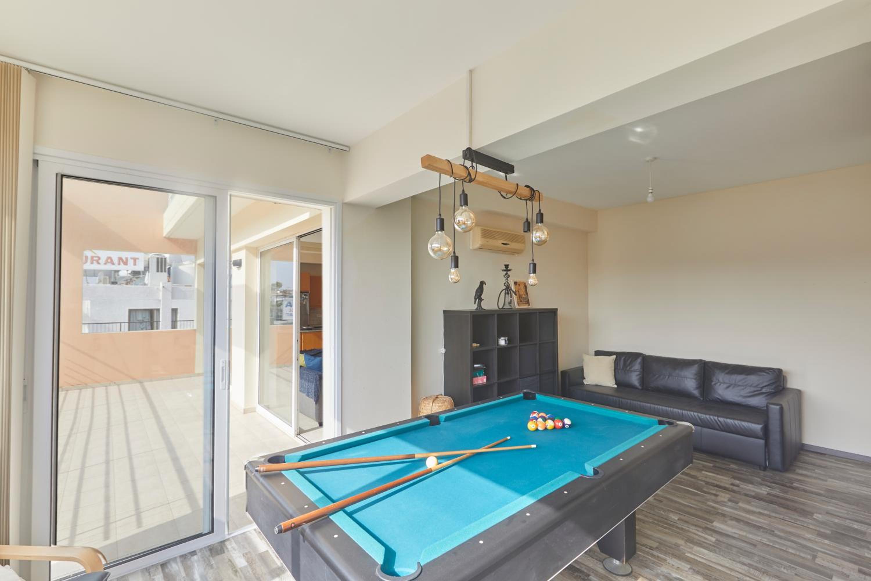 Spectacular Sea View, private jacuzzi & table pool