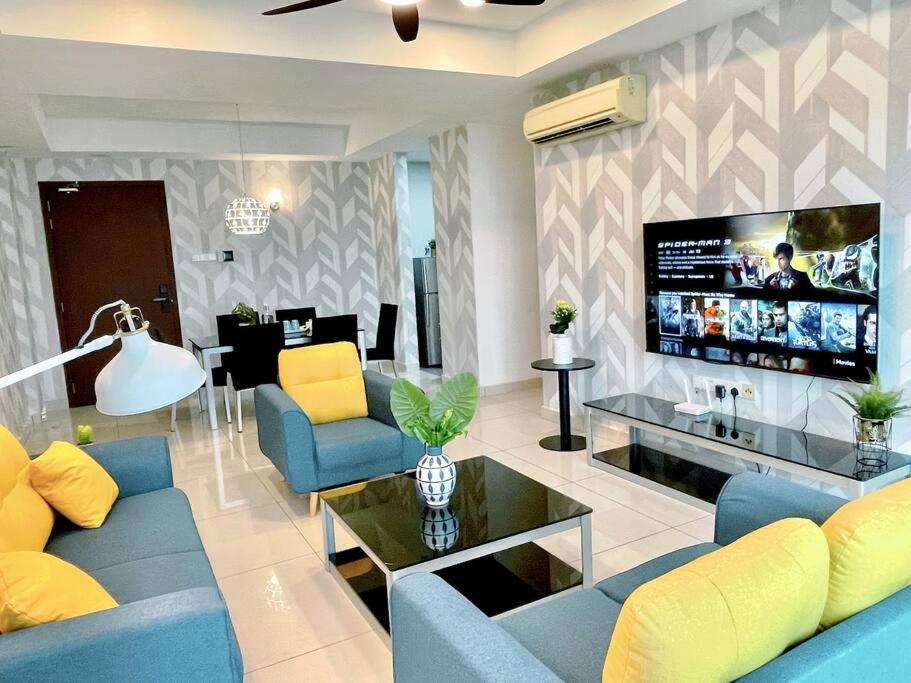 KSL CityMall 11-13pax 3B3B PrivateLift-SmartTV 70inch-Netflix