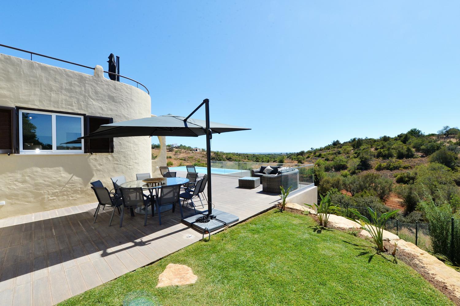 Tower Villa w Infinity Pool view 2