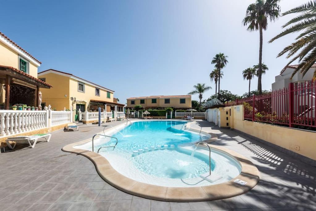 Lilo calm maspalomas