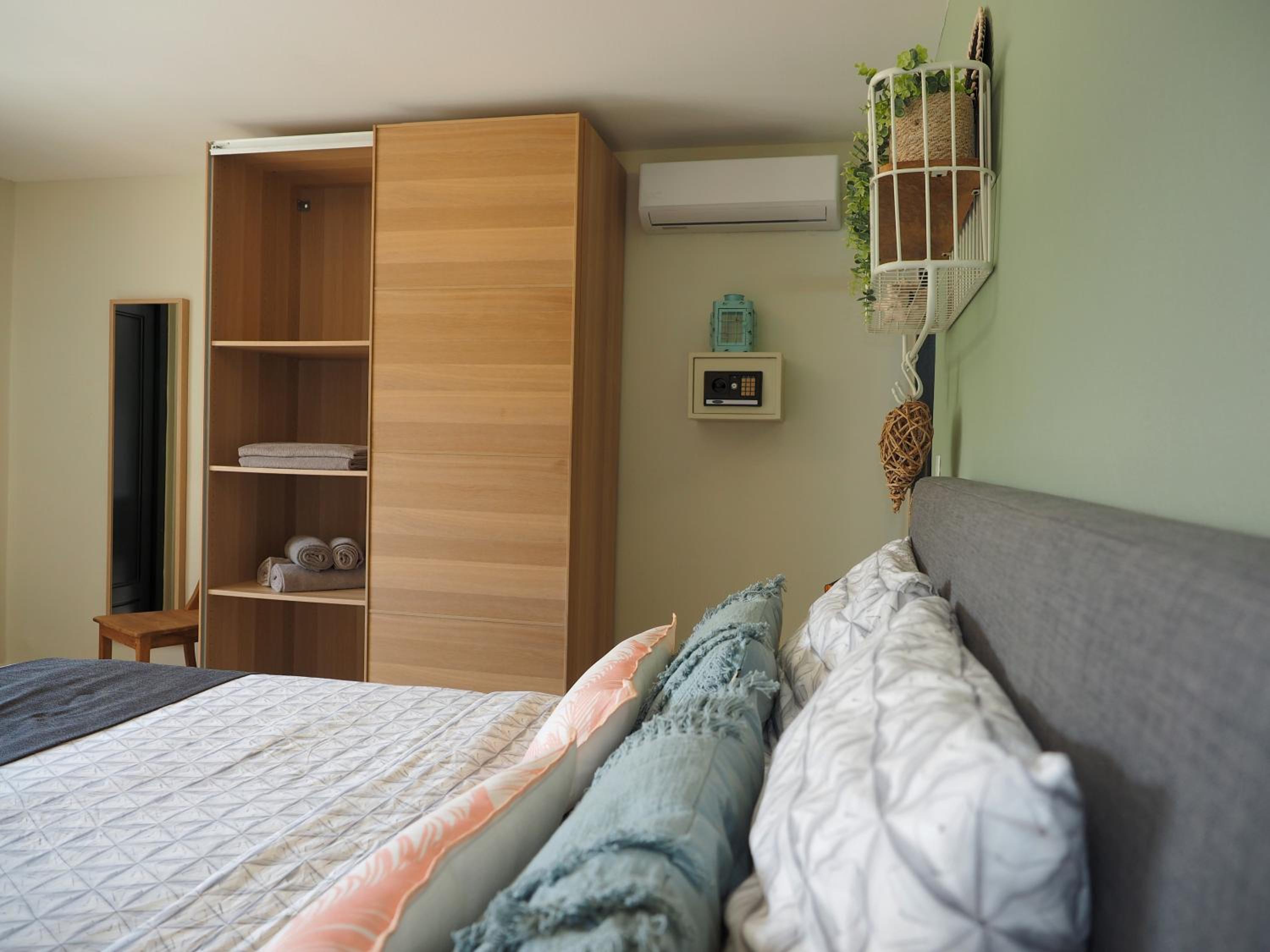 Oasis guesthouse, Boutique Style Hotel