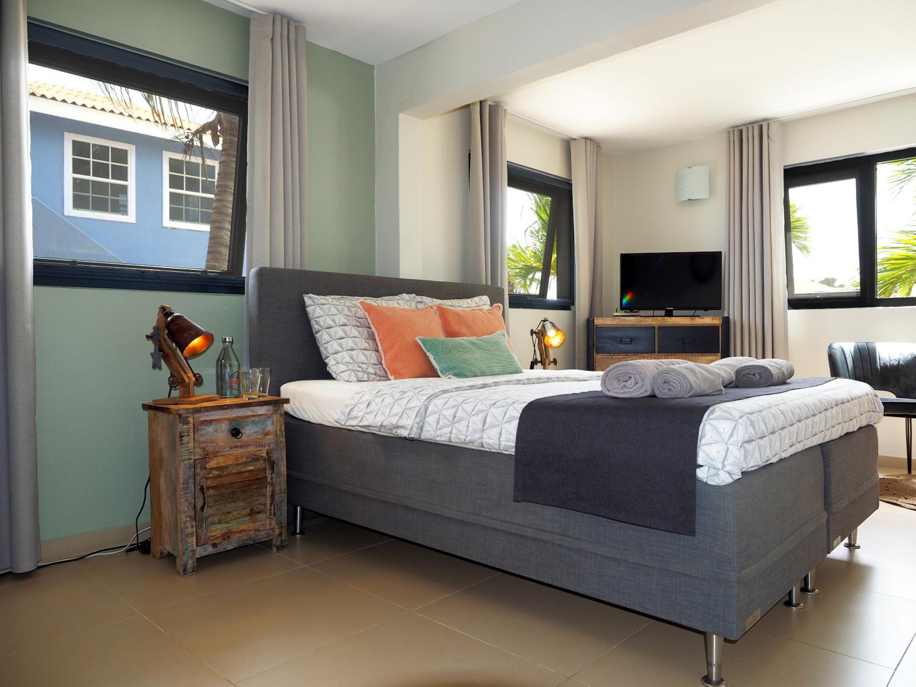 Oasis guesthouse, Boutique Style Hotel
