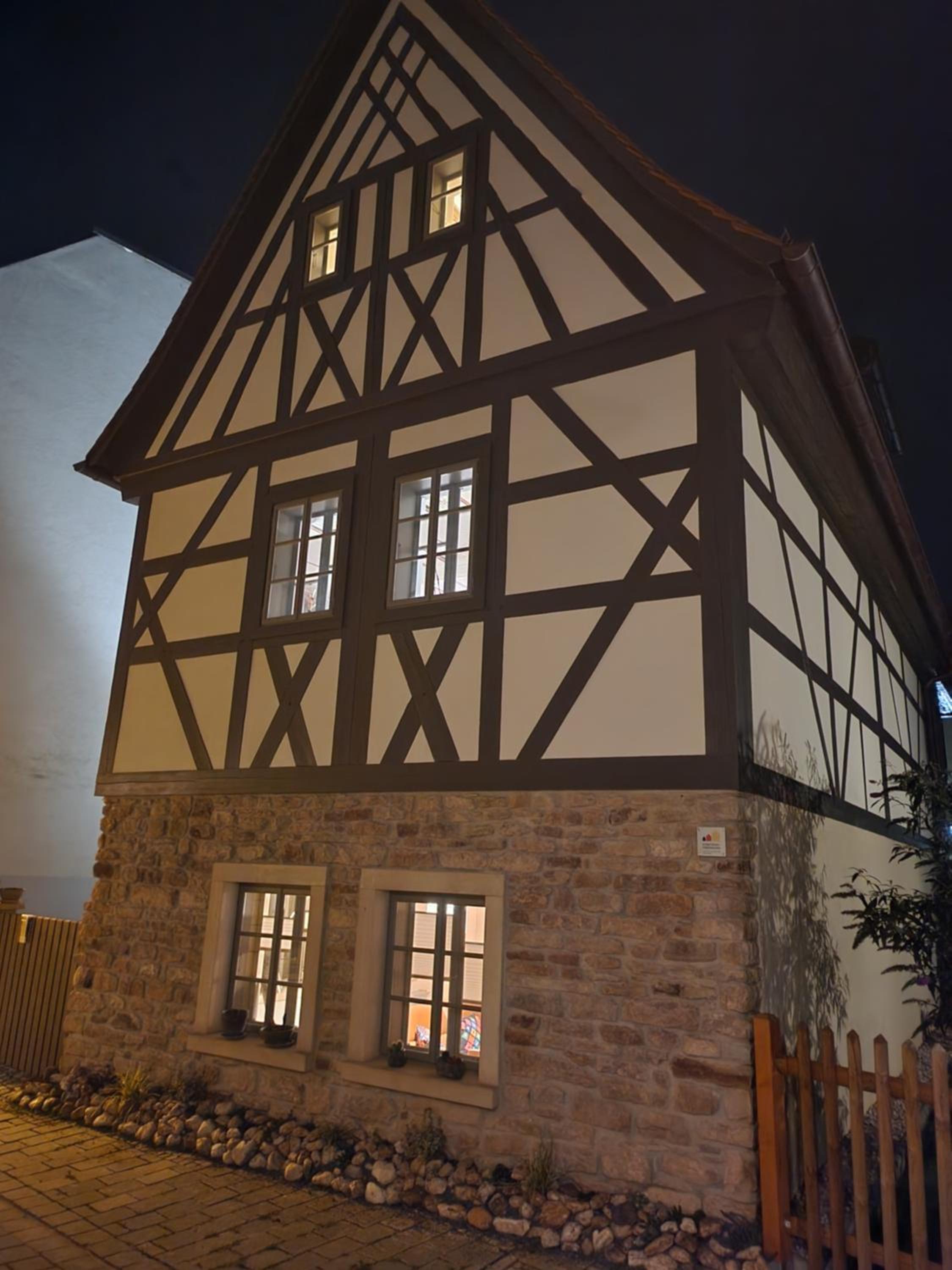 außergewöhnliches, historisches, spätgotisches Wohnhaus von 1519, Gries 5