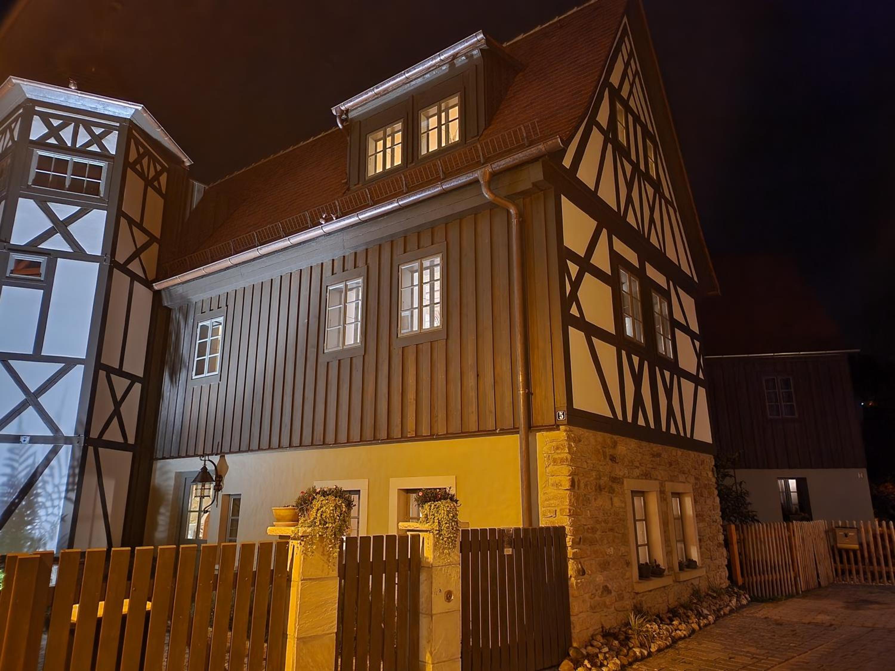 außergewöhnliches, historisches, spätgotisches Wohnhaus von 1519, Gries 5