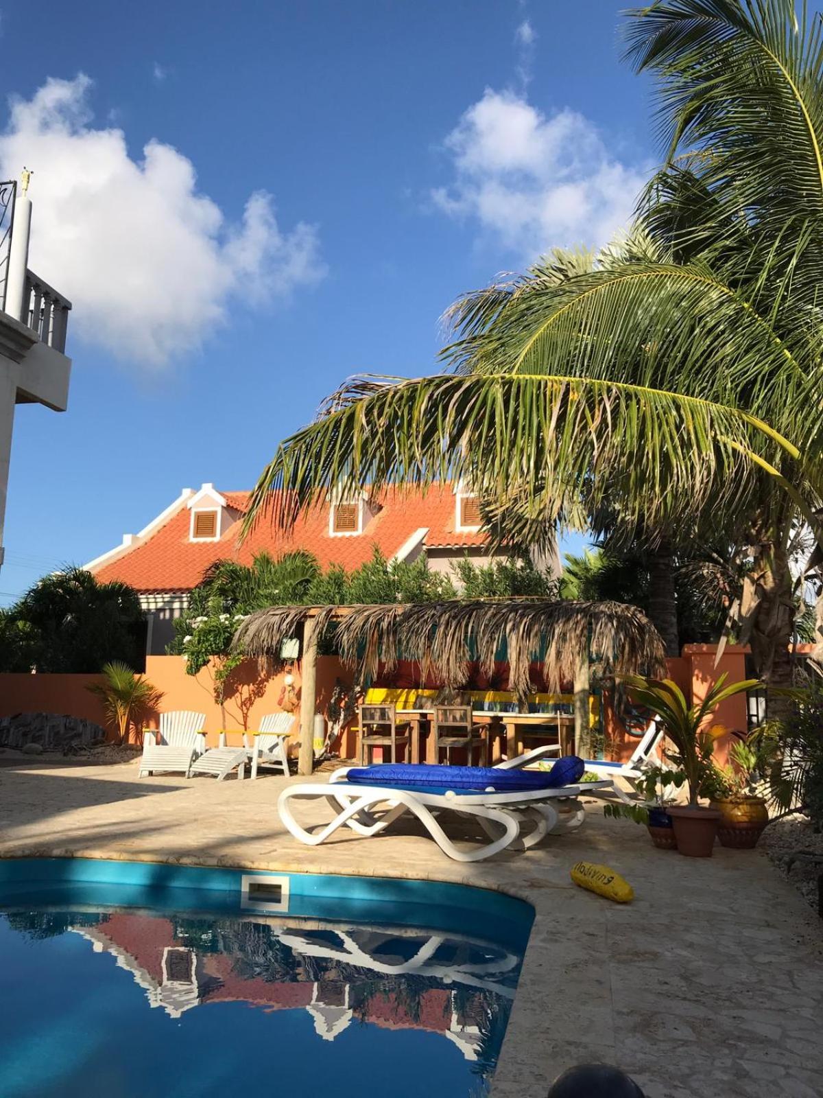 Oasis guesthouse, Boutique Style Hotel