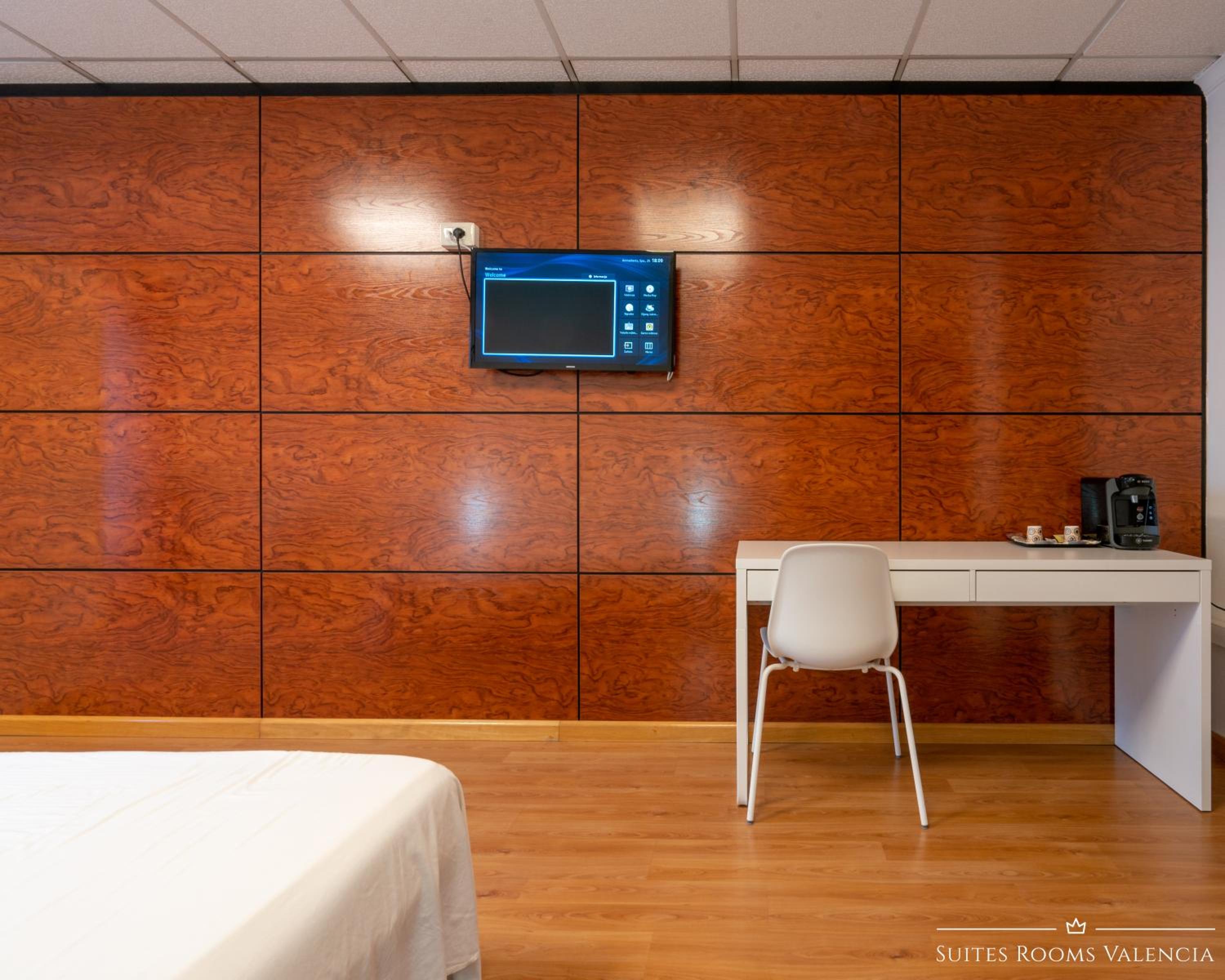 Suites Rooms Valencia view 2
