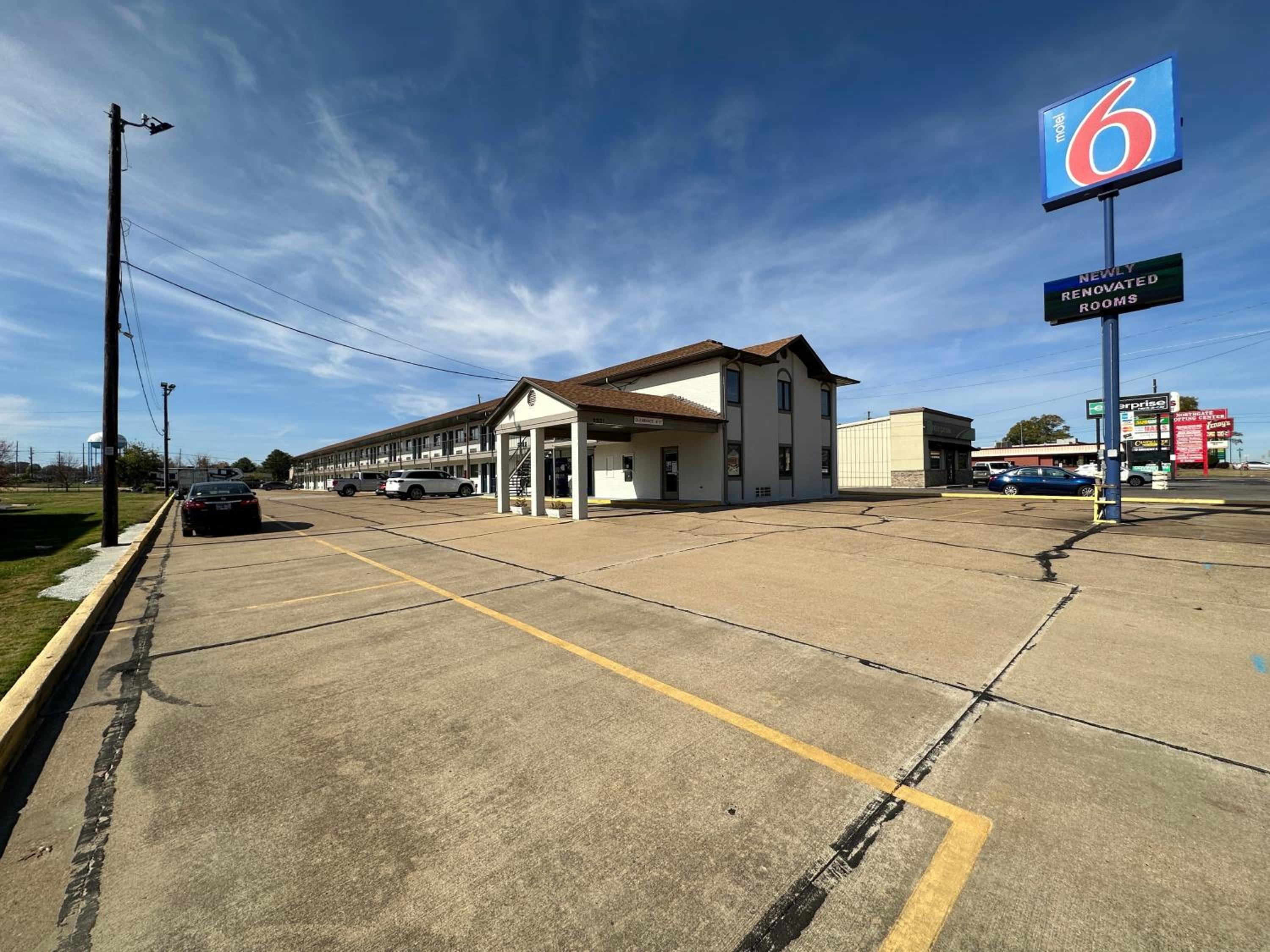 Motel 6-Dyersburg, TN