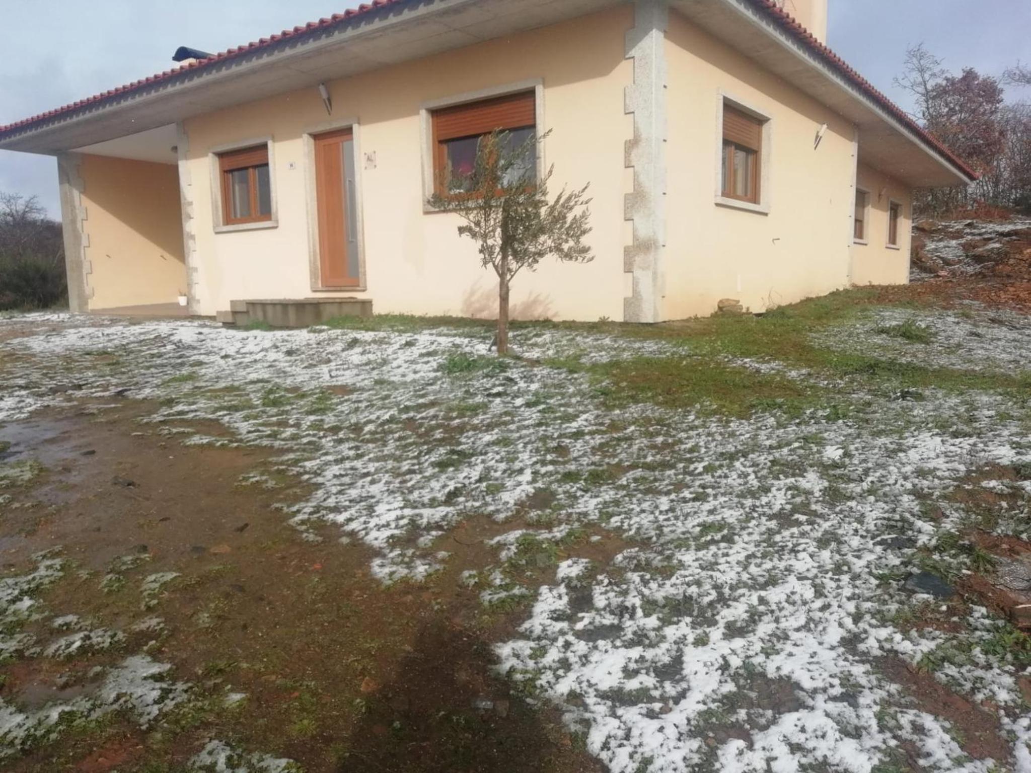 Casa da Fonte em Prada, Vinhais view 3