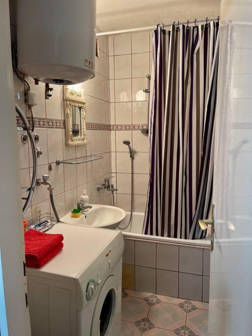 Airport Sarajevo Apartment 1