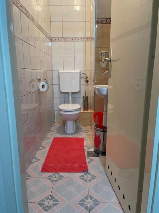 Airport Sarajevo Apartment 1