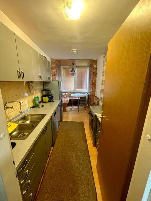 Airport Sarajevo Apartment 1