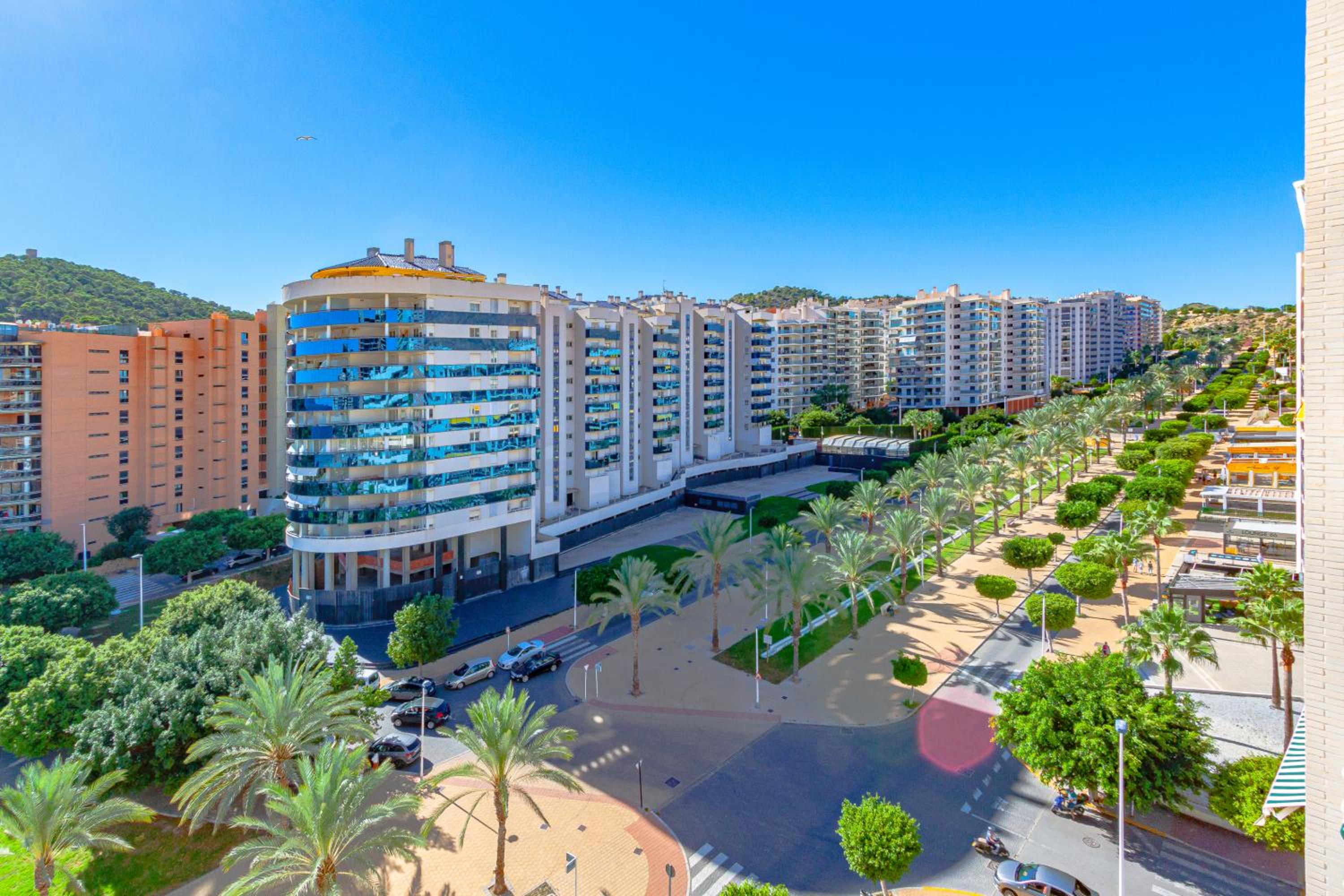 Balcón del Mar Sunny Apartment