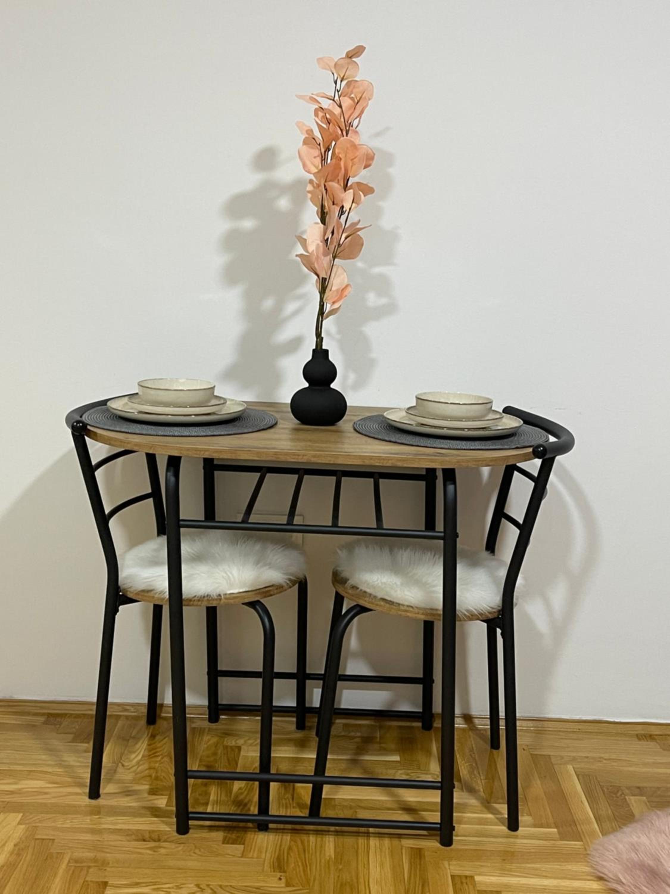 Farola Apartment
