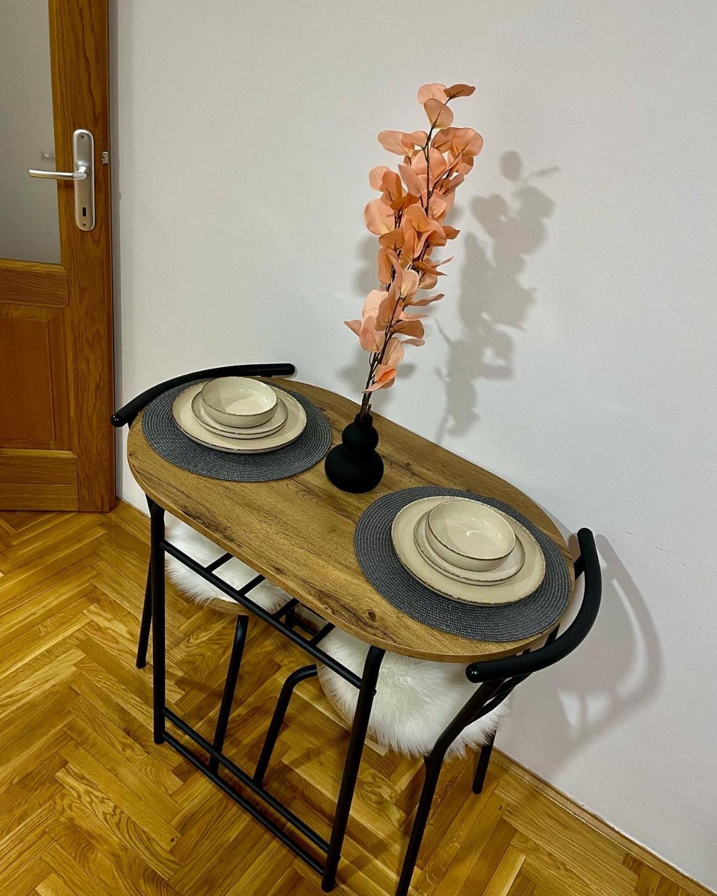 Farola Apartment