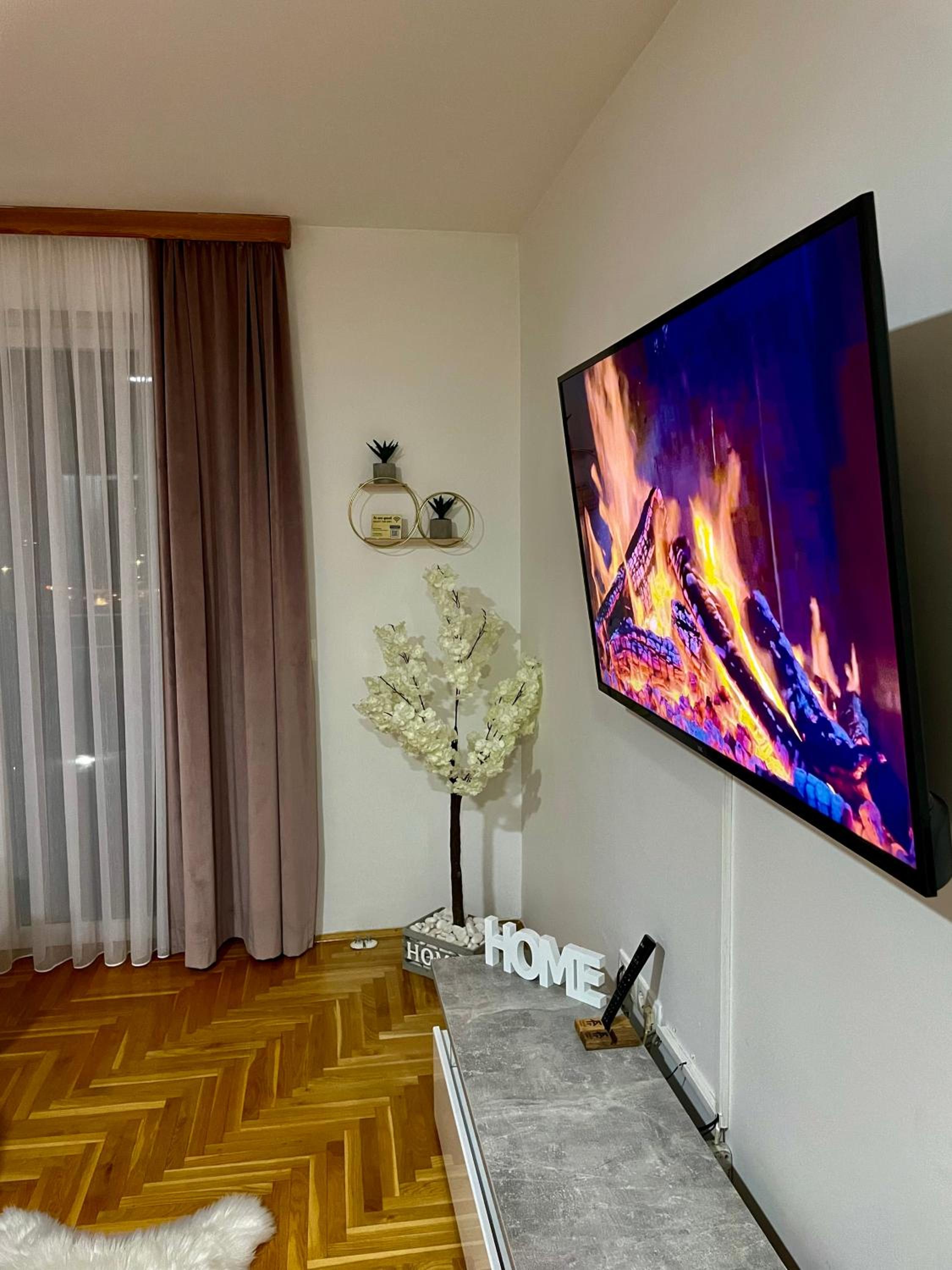Farola Apartment