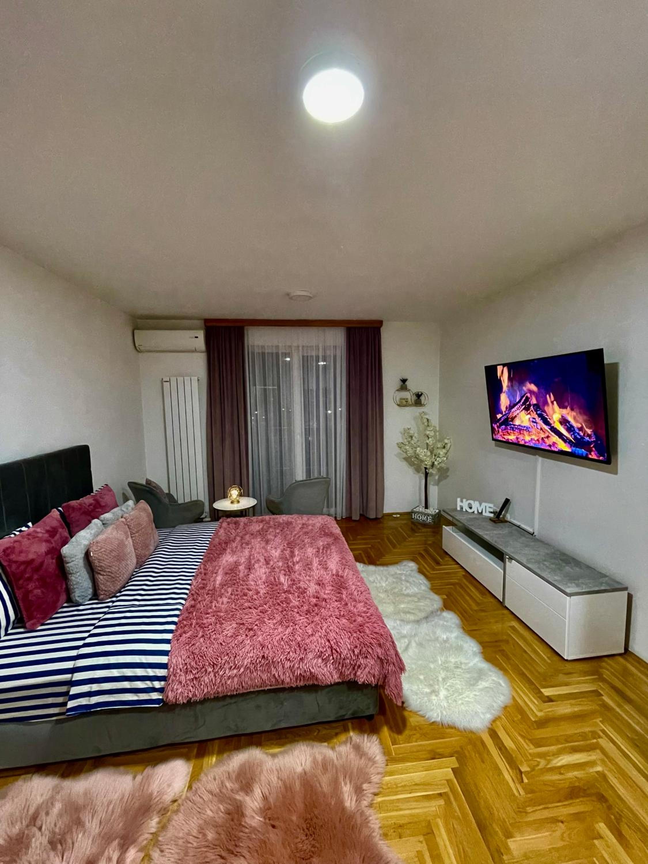 Farola Apartment