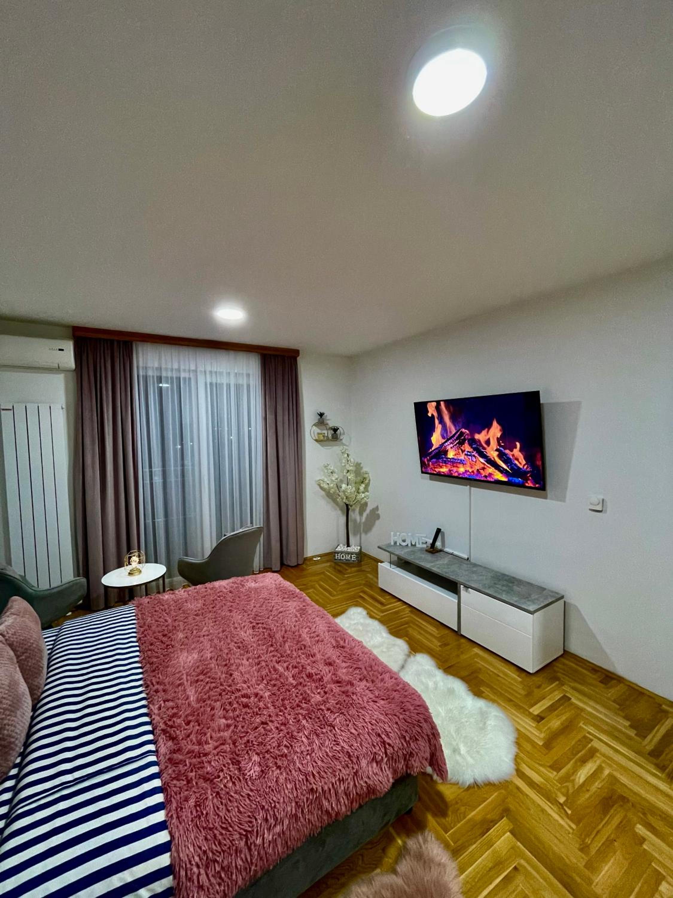 Farola Apartment