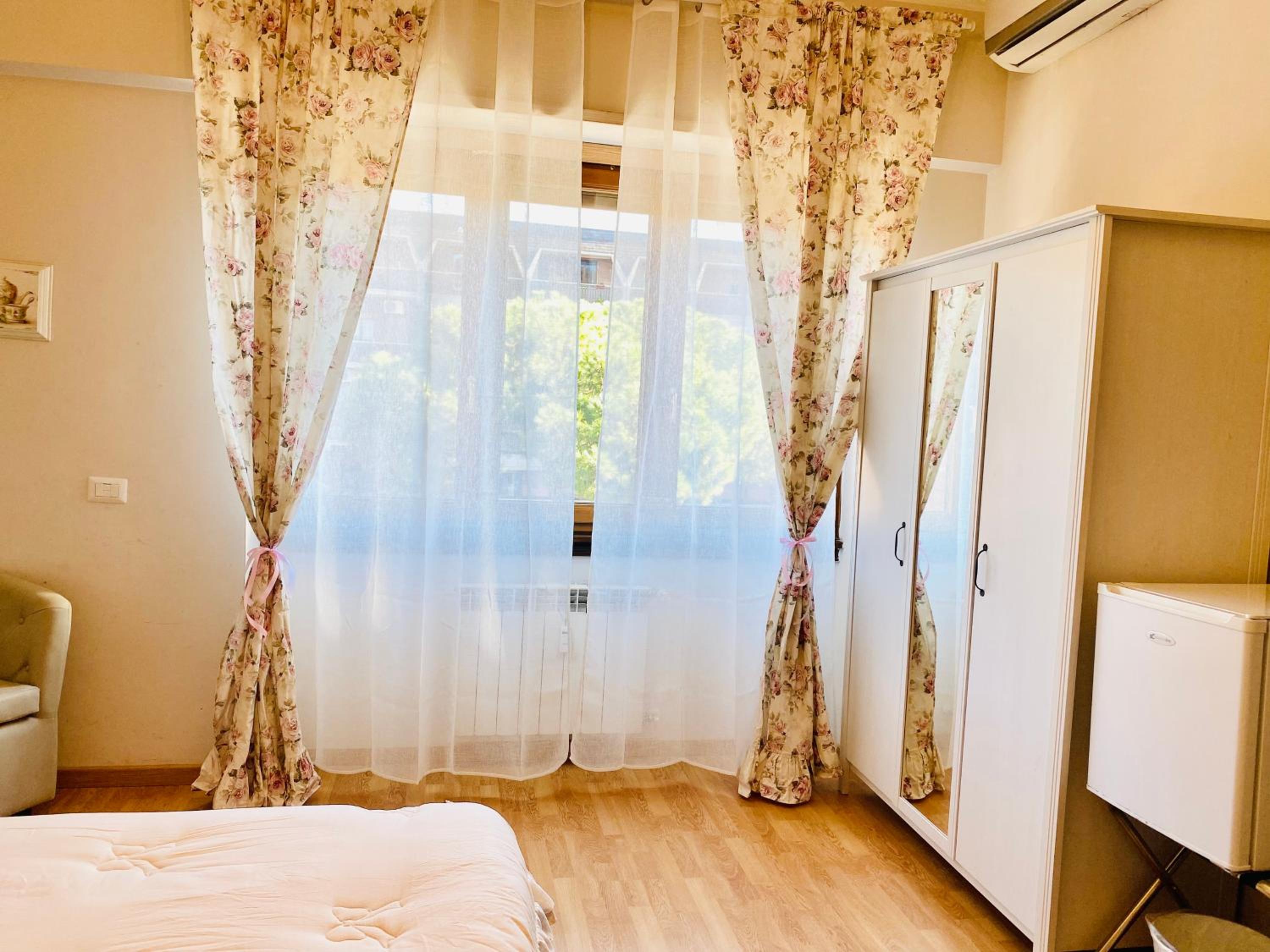 Mami Guest House Rome Vatican St Peters