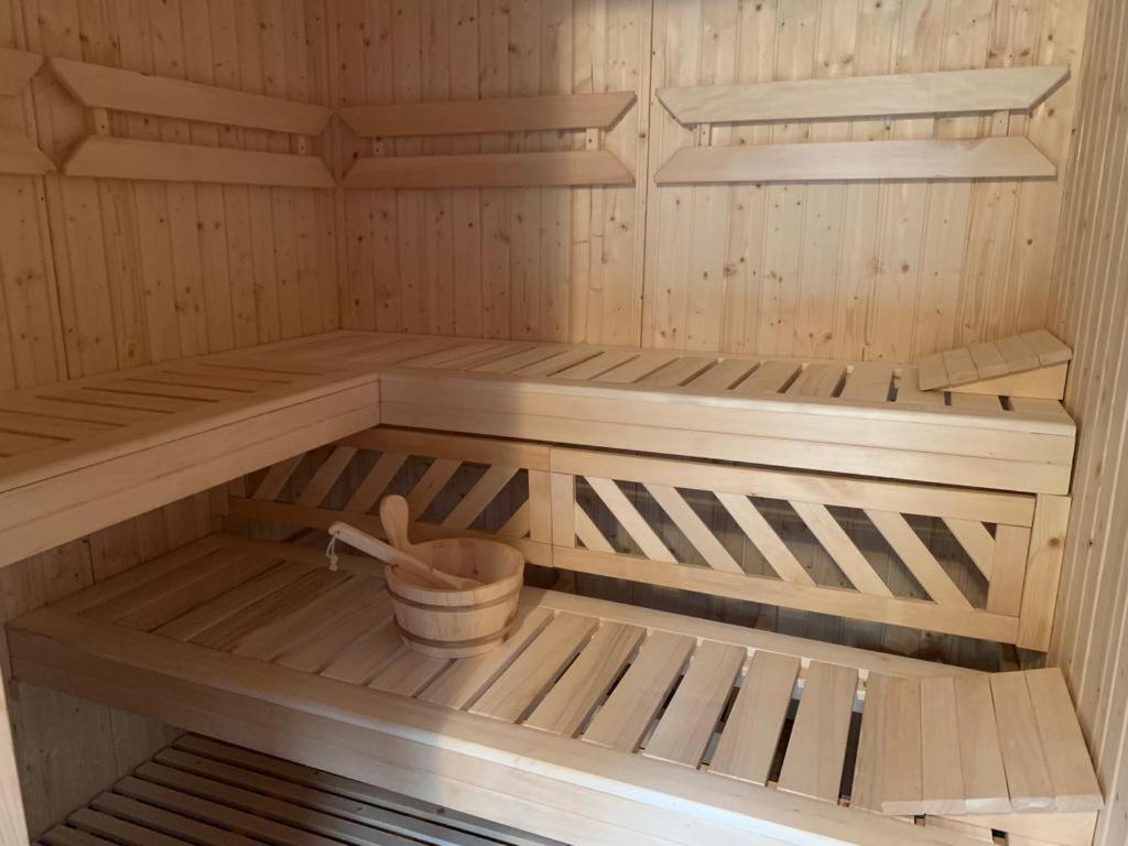 Charming cottage KLARA with Sauna, Nature&Privacy near Prague