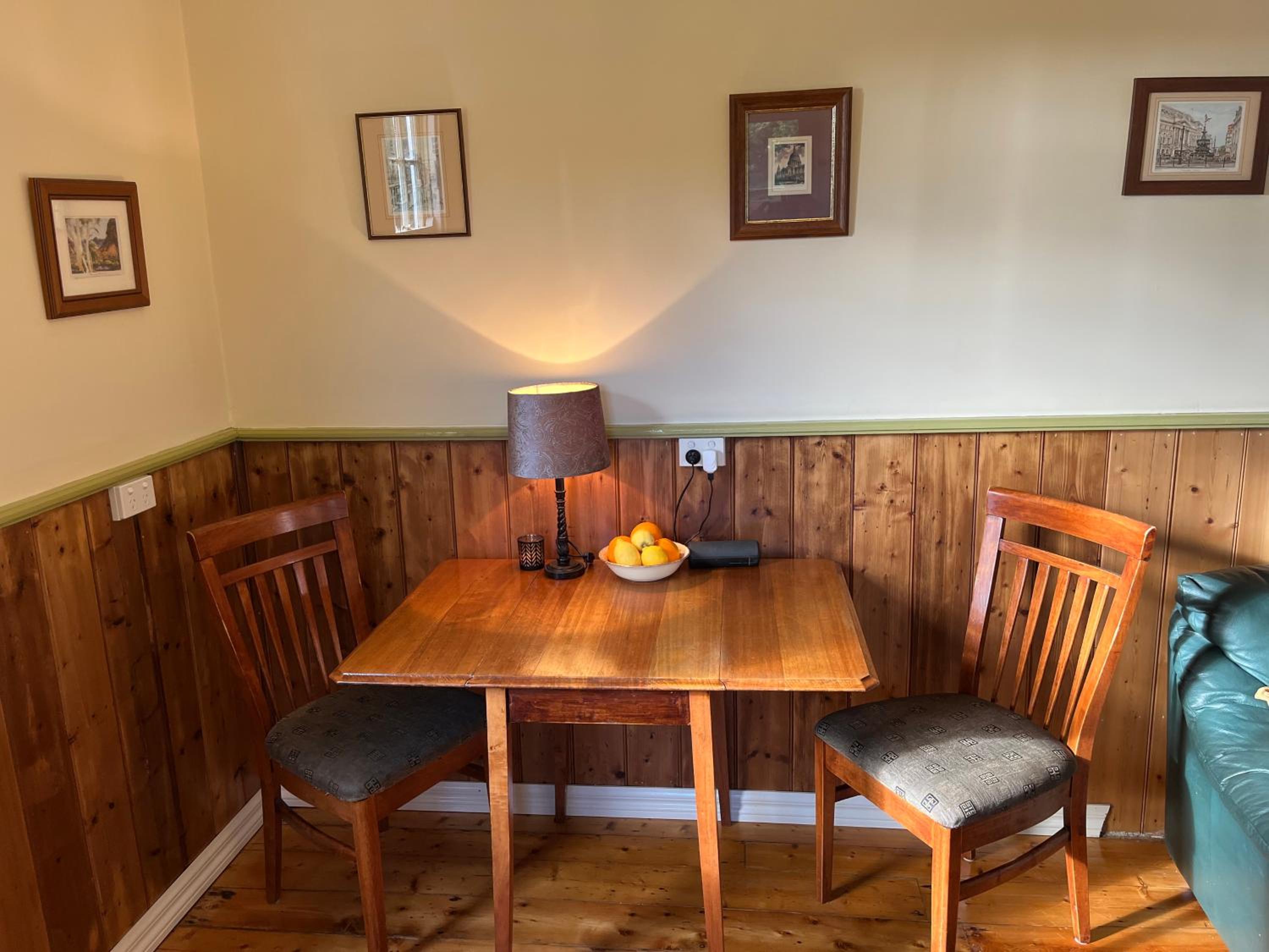 The Dairy Cottage - Lake Lorne - Drysdale