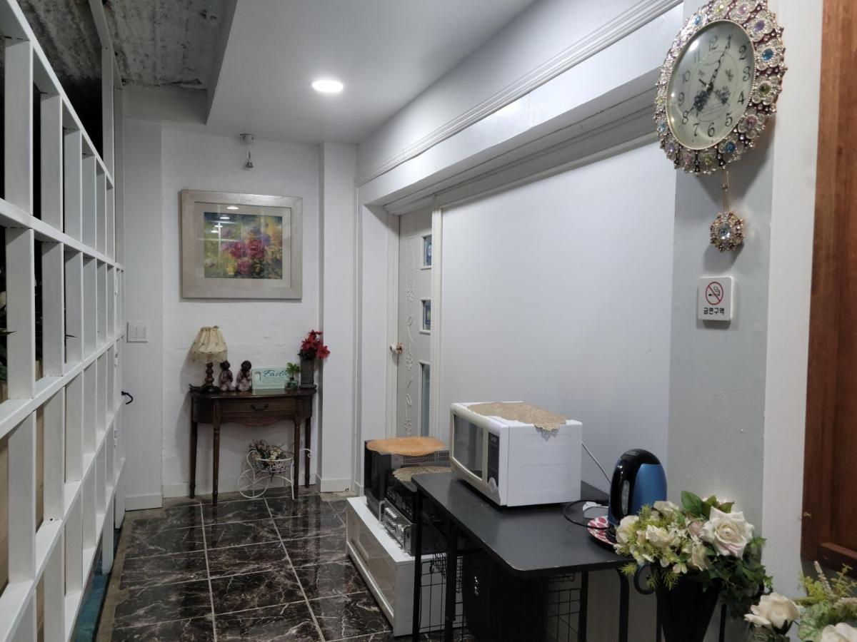 Jeju Vision House