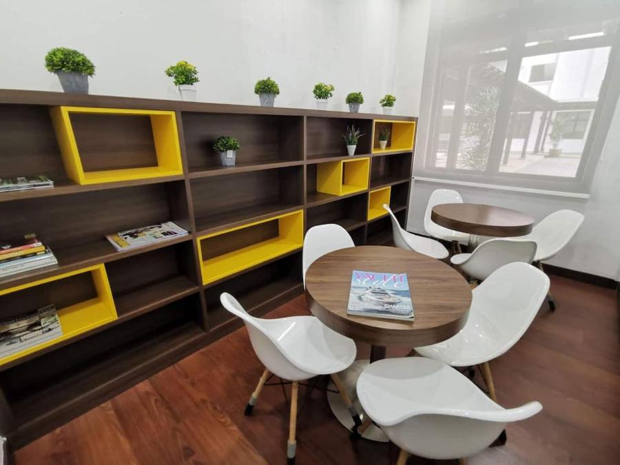 B2013The Platino Netflix 3Br Paradigm Mall By STAY