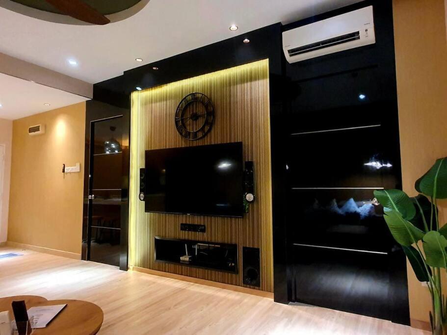 Executive Premium Comfy Home Mount Austin JB 5Pax