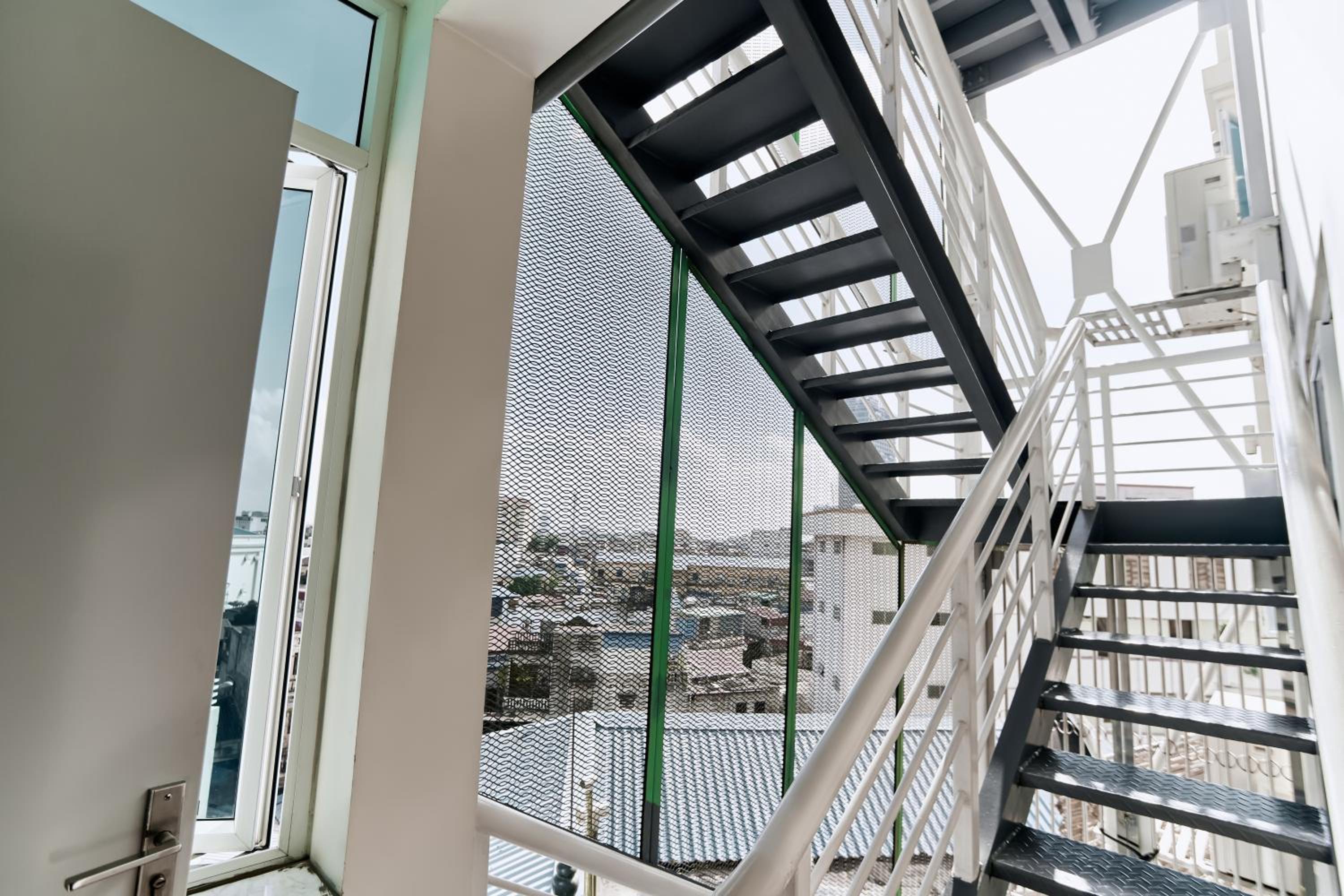 Trang Thanh Luxury Apartment view 3