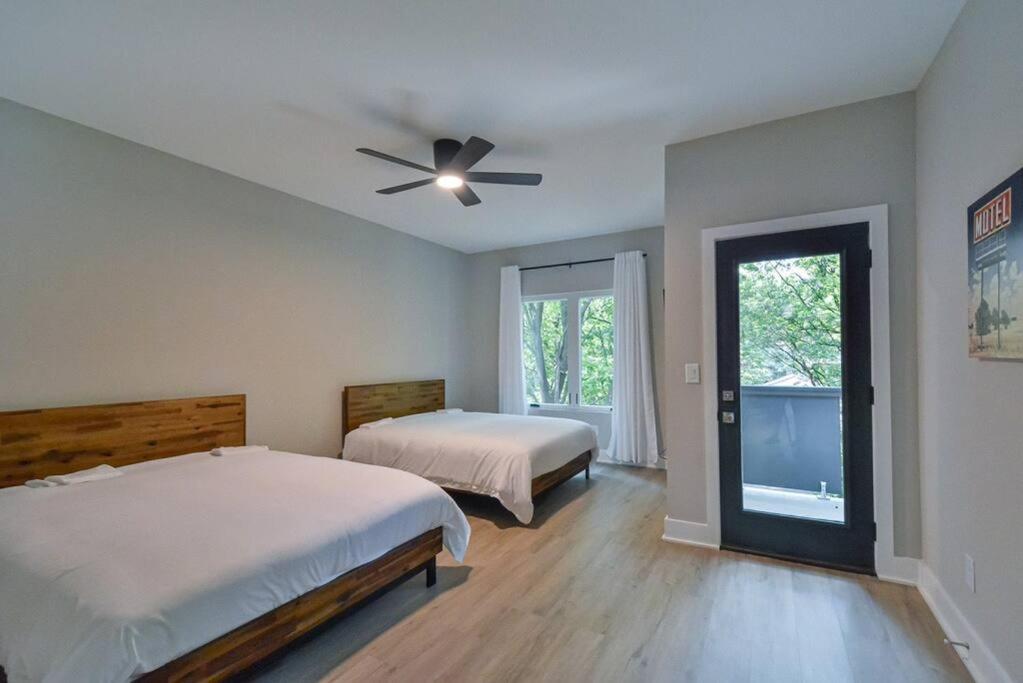 New Modern Home near GA Tech view 5