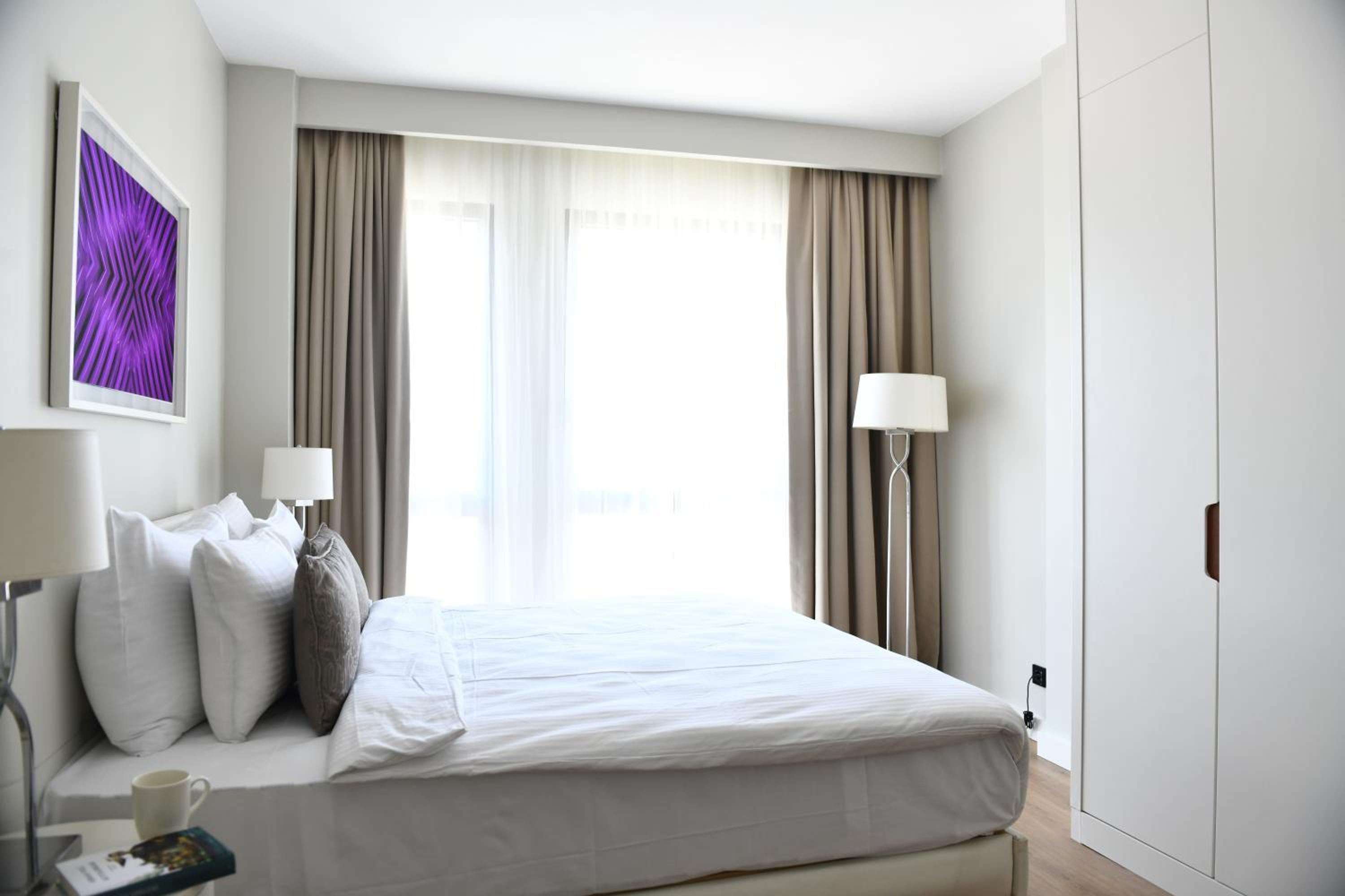 G Tower Furnished Apartment Rentals