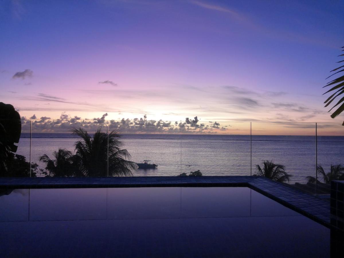 Sunset Beachfront Penthouse Cap Ouest Flic en Flac photo 2