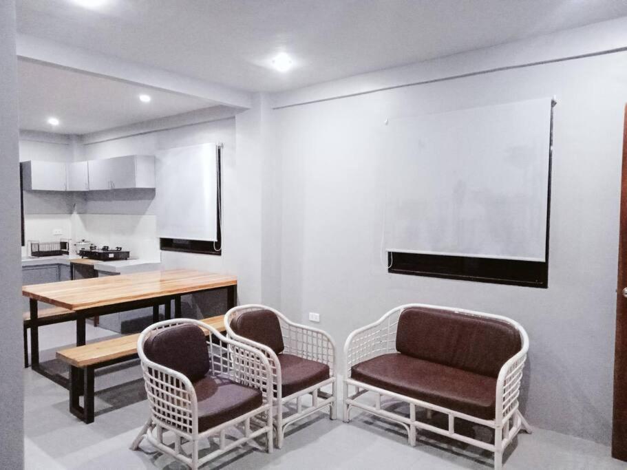 Minimalist 2 bedroom house