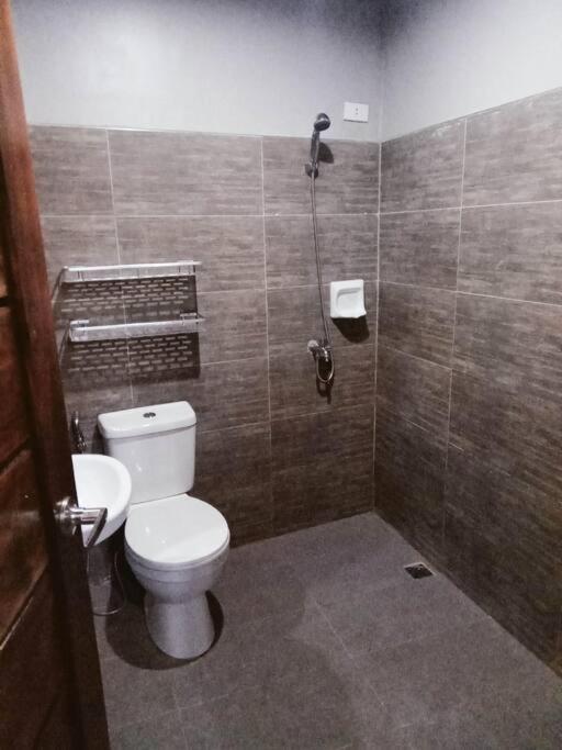 Minimalist 2 bedroom house
