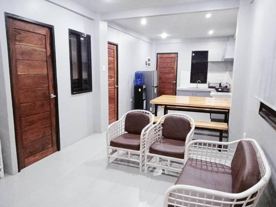Minimalist 2 bedroom house