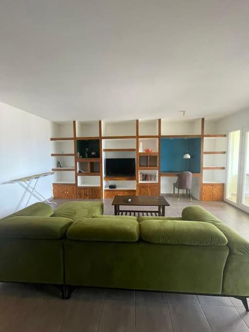 Appartement à haut vallon, vue mer, parking privé view 2