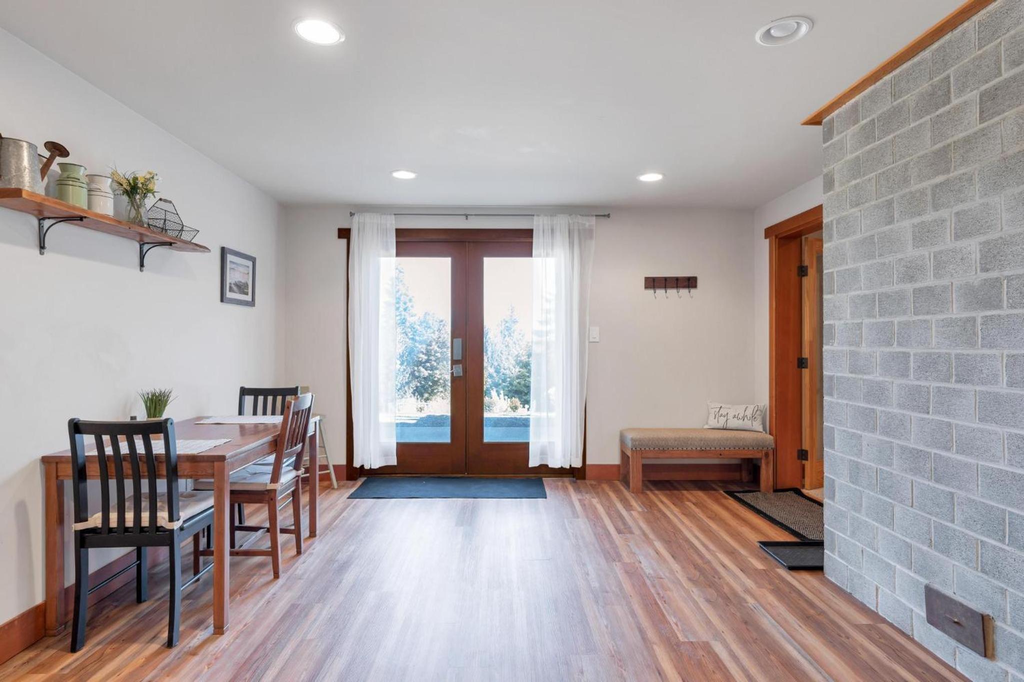 Shawnigan Hills Guest Suite