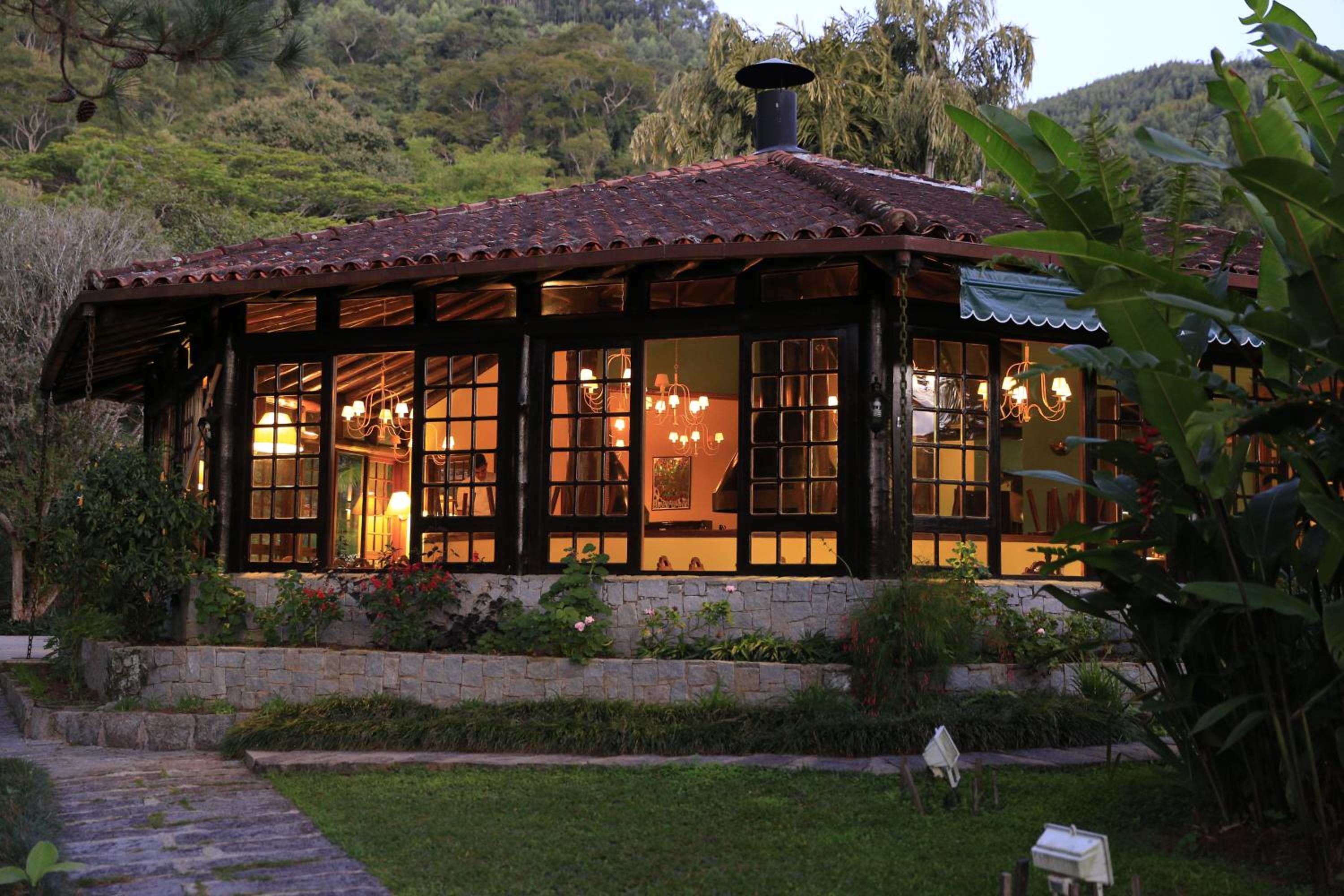 Auberge Suisse Pousada
